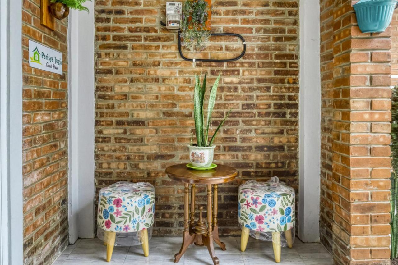 Reddoorz Near Sindu Kusuma Edupark 2 Hotel Cebongan Ngoại thất bức ảnh